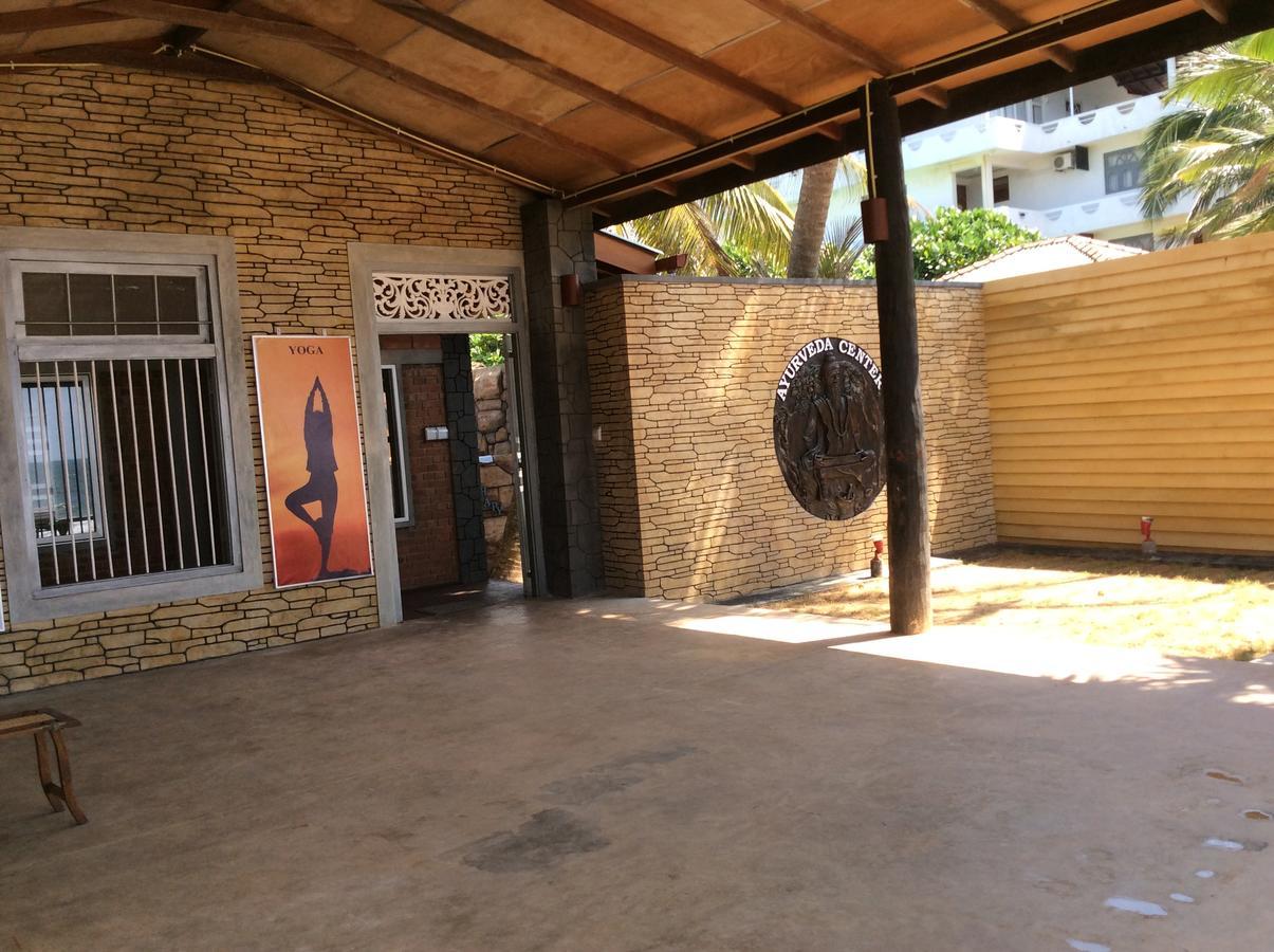 Oasey Ayurveda Hotel Bentota Exterior foto